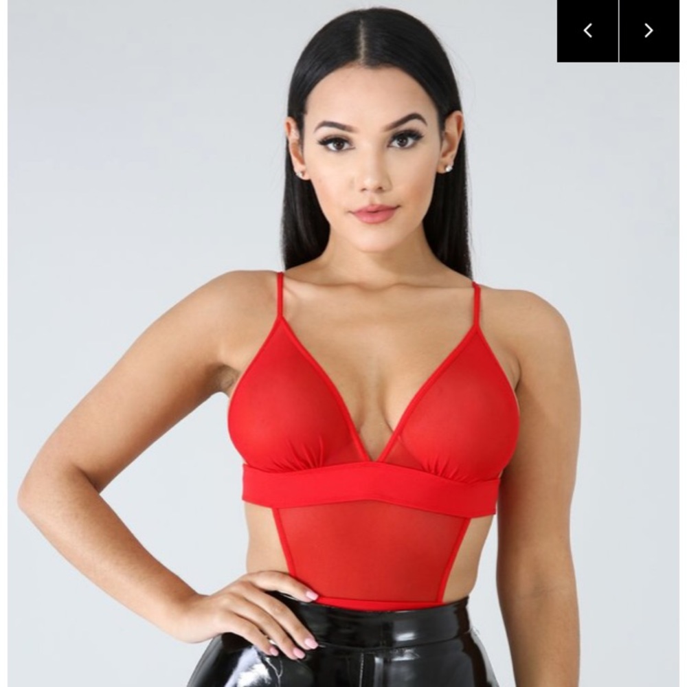 ❌SOLD❌Red caged sheer bodysuit - Picture 2 of 7